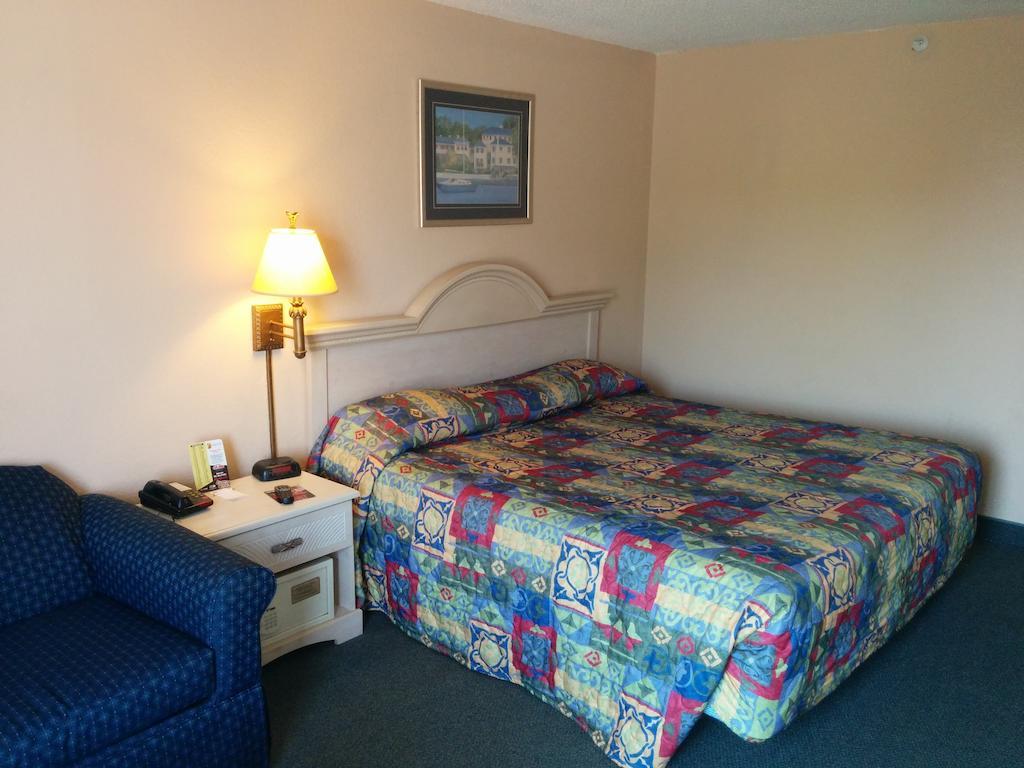 Comfort Inn N Myrtle Beach Barefoot Landing Север Миртл Бич Номер фото